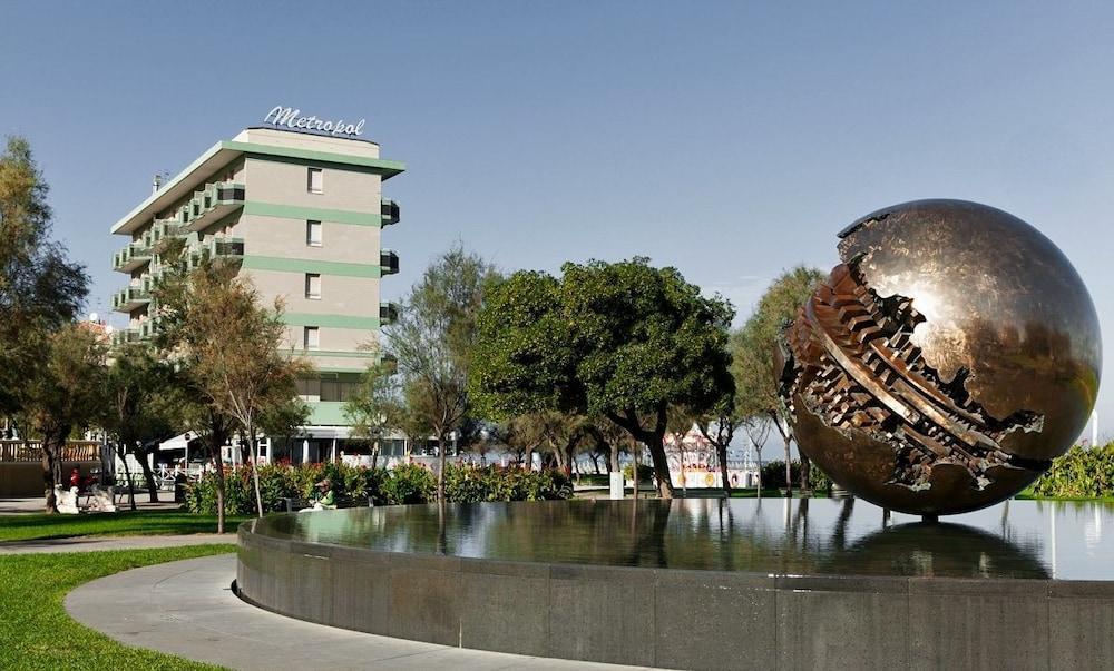 Hotel Metropol Pesaro Extérieur photo